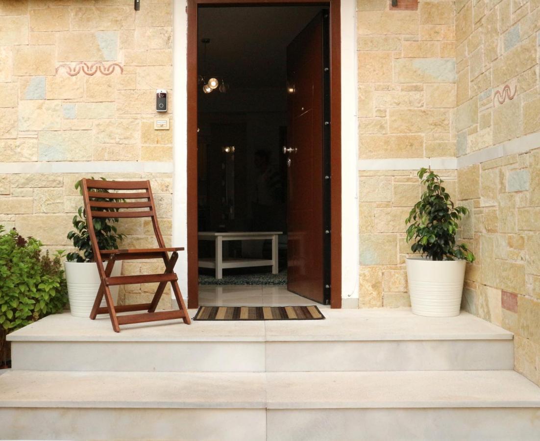Modern Riviera Azure Residence Close To Beach Athens Exterior photo